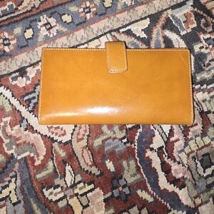 Vintage Tusk Leather Wallet